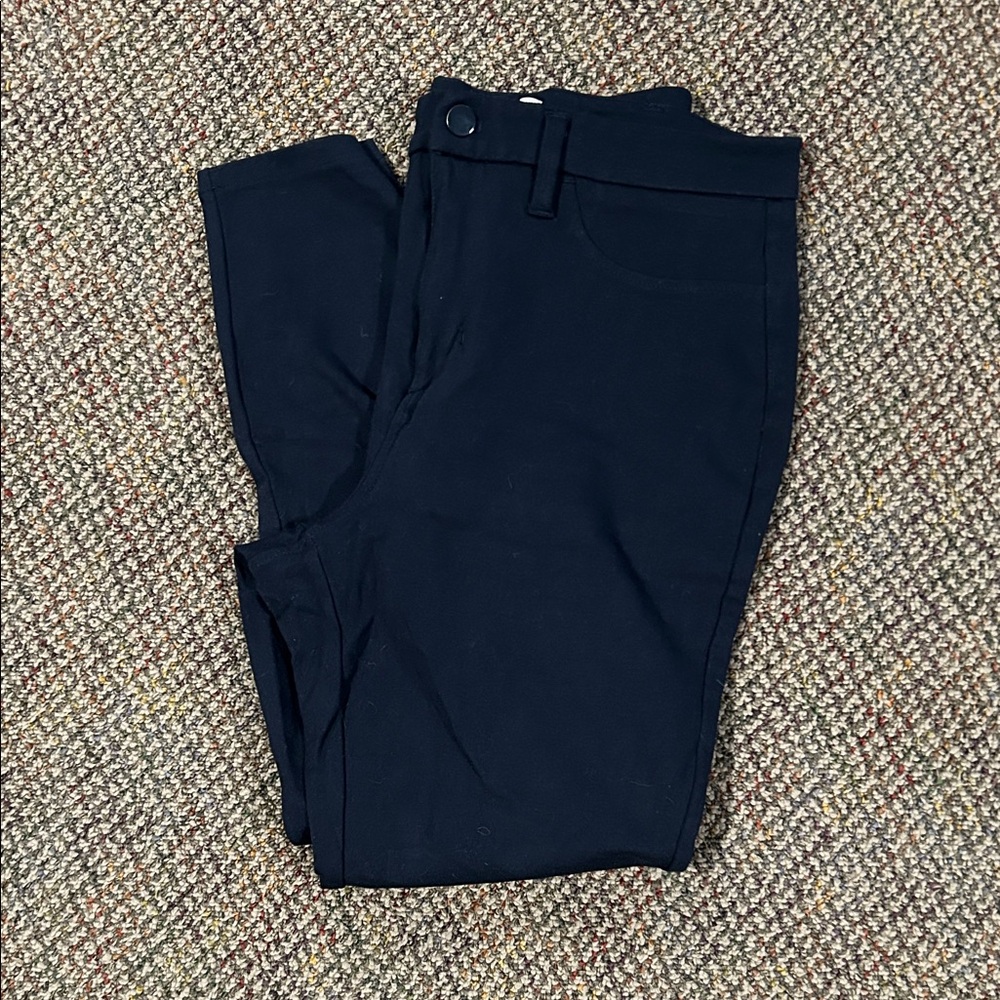 Navy Lauren Conrad Super Skinny - L Short